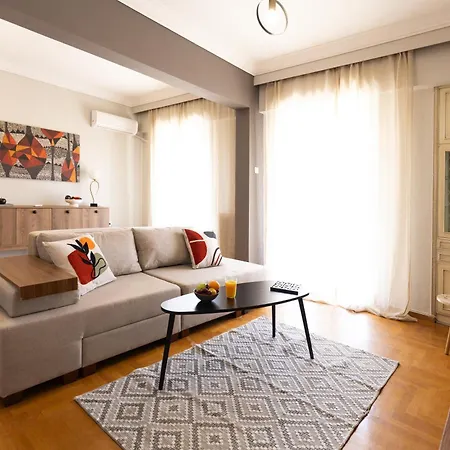 Appartamento Big Stylish 2br Views 3 Min Walk To Sea Salonicco