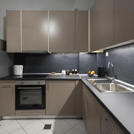 Big Stylish 2br Views 3 Min Walk To Sea Thessaloniki