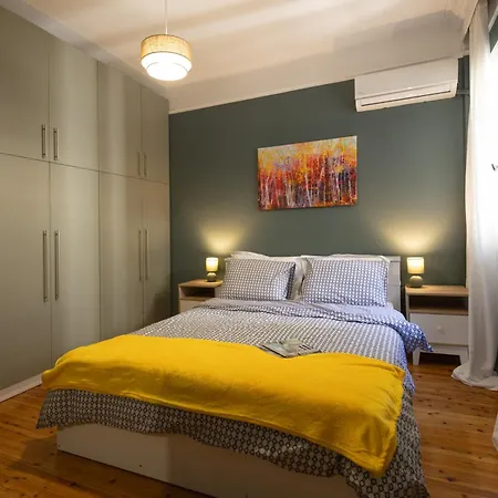 Big Stylish 2br Views 3 Min Walk To Sea * Saloniki